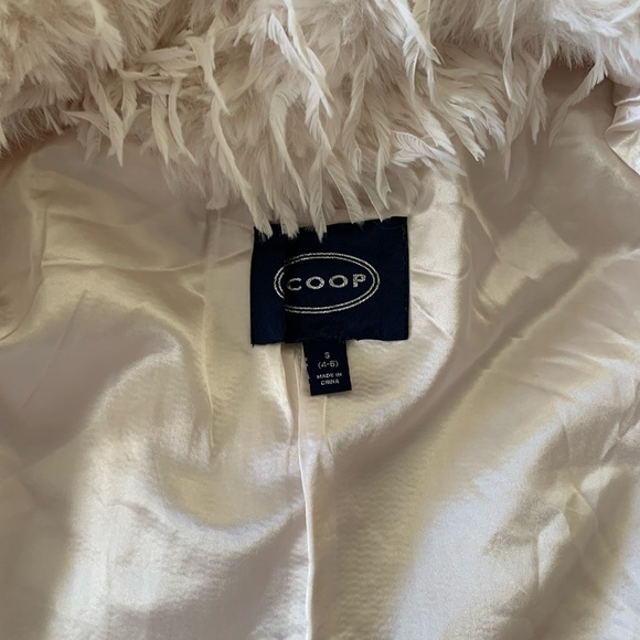 Women's Cream Faux Fur Jacket - Picture 4 of 4